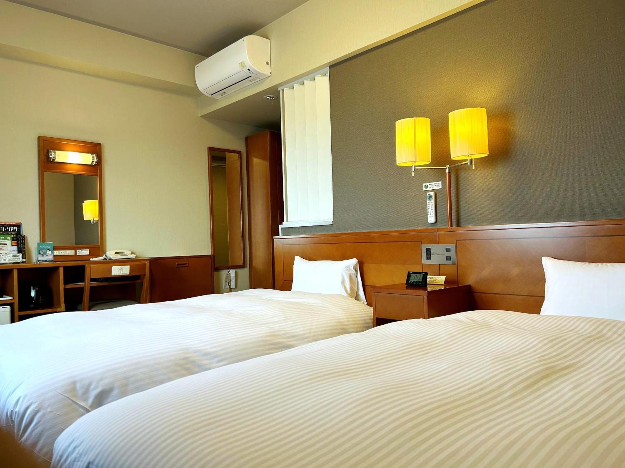 Hotel Route-Inn Chiryu -Kokudou 1 Gou- Εξωτερικό φωτογραφία